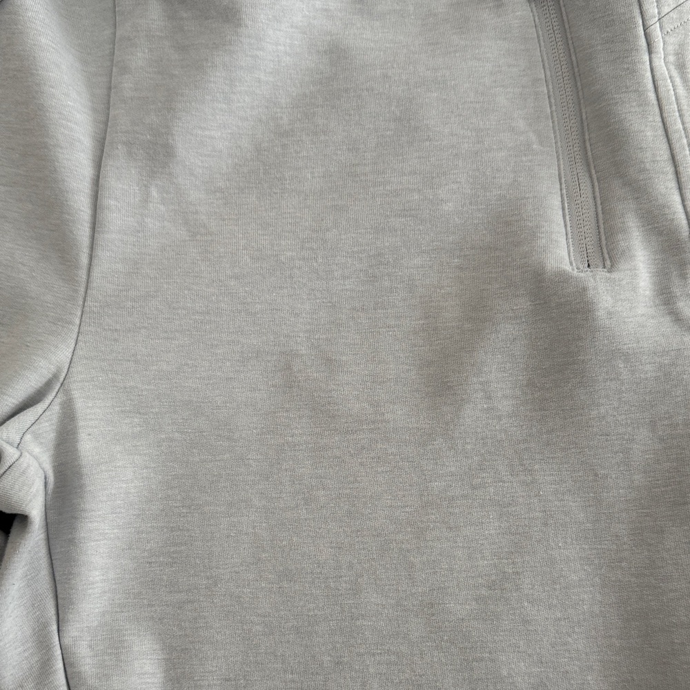 Old Navy Women’s High-Rise Joggers - Picture 5 of 9
